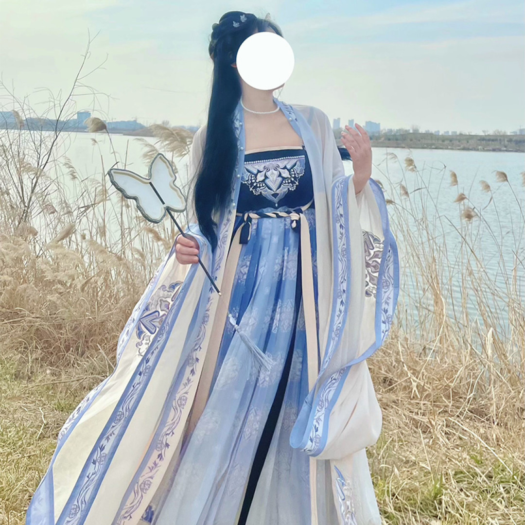 汉服已经走红海外？！老外表示：给我也整一套！