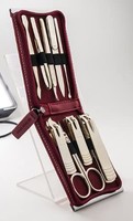 THREE SEVEN 777 Travel Manicure Pedicure Grooming Kit Set 指甲刀套装(9 PCs, TS-8010RG)