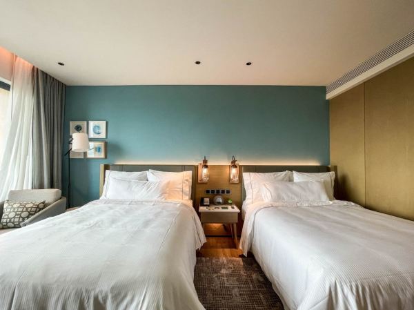 开业大促视房态可升级至豪华海景房厦门同安源宿酒店活力房含双早帆船