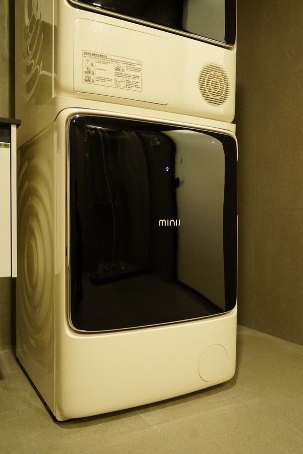 MINIJ 小吉 AC1000双变频洗烘组合 披着复古外衣的洗护黑科技