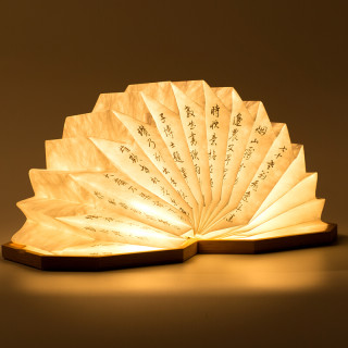 中国国家博物馆溪山雨意书本灯