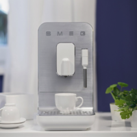 Smeg 斯麦格 BCC02 全自动咖啡机 白色