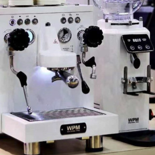 WPM 惠家 KD-330J 半自动咖啡机 白色