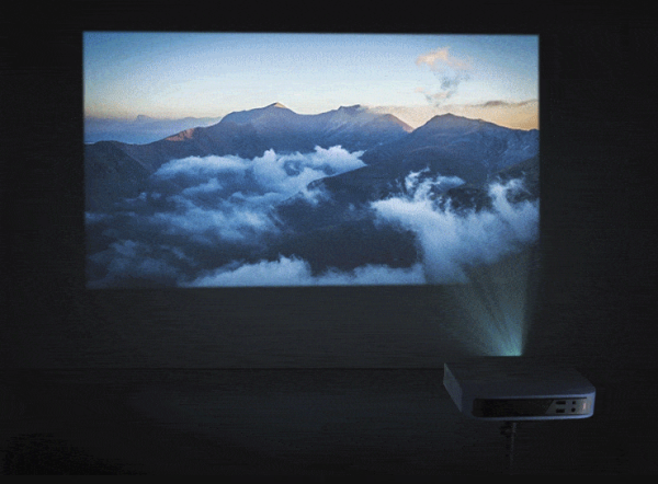 xgimi极米z6xpro家用投影仪