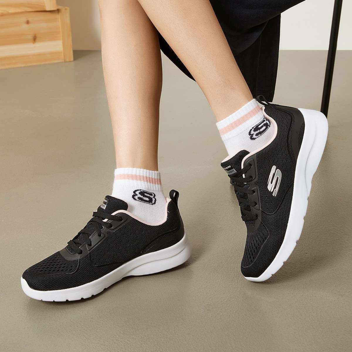 skechers 斯凯奇 女子休闲运动鞋 149544