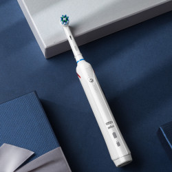 oralb欧乐bp3000电动牙刷