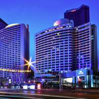 大连富丽华酒店 西楼豪华大床房1晚