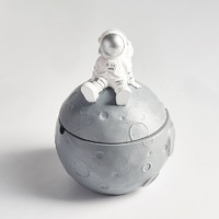 翻旧事 太空人球状烟灰缸(送灭烟沙)