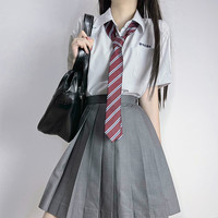 车厘子 JK制服 小丸子 条纹衬衫+灰色轮褶裙 短袖套装