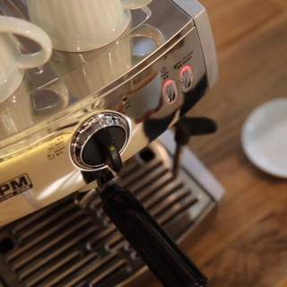 WPM 惠家 意式咖啡机 半自动泵压式家用商用 蒸汽咖啡机花式咖啡奶茶机磨豆机kd-130 惠家KD-130咖啡机白[性价比高 现货 顺丰速发