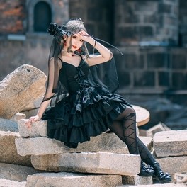 Neverland 星芙颂 Lolita洛丽塔 小魔女 吊带+SK裙子 黑色套装