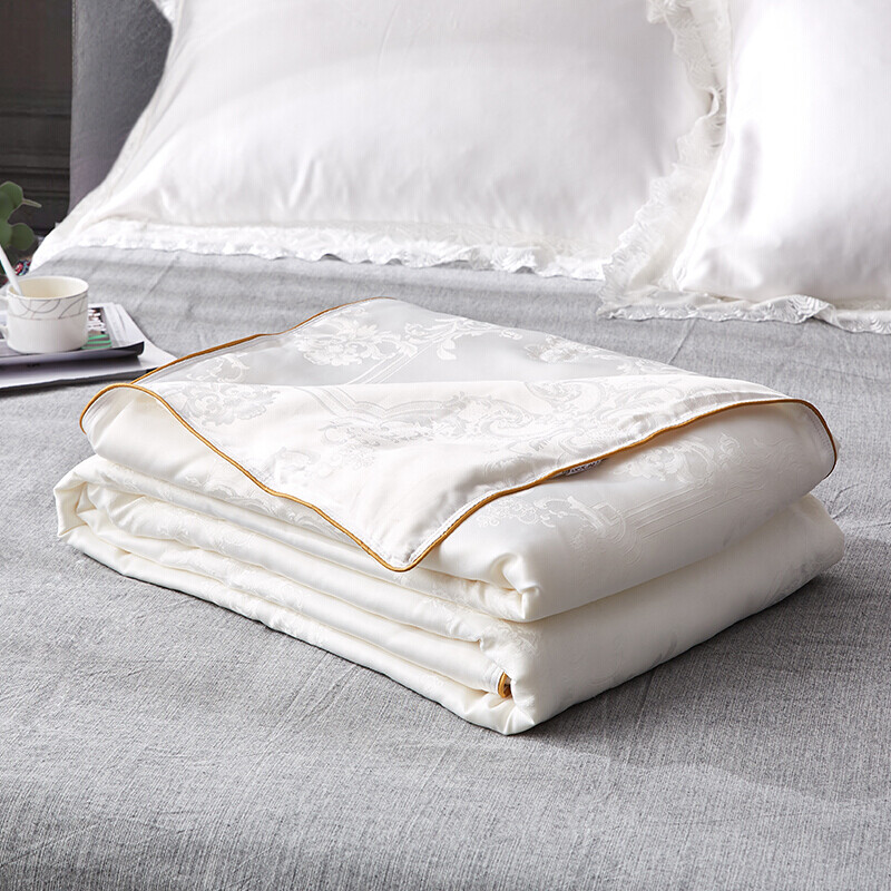 beyond 博洋 蚕丝夏凉被芯  洛菲 200*230cm