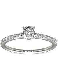 补贴购:Blue Nile 0.50 克拉圆形钻石+Riviera 密钉钻石订婚戒指