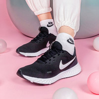 NIKE 耐克 Revolution 5 女子跑鞋 BQ3207-002 黑白 40