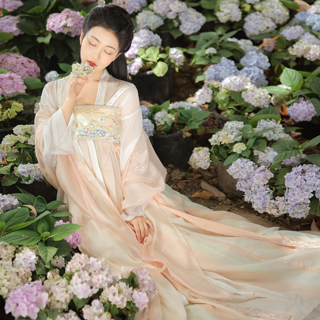 汉服已经走红海外？！老外表示：给我也整一套！