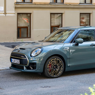 MINI JCW CLUBMAN