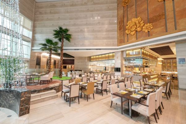 泰安宝龙艺珺酒店 指定房型1-2晚套餐(含双早 欢迎水果等)