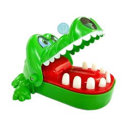 FANINSO 法尼索 咬手鲨鱼整蛊玩具 绿色