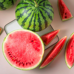 东方葵园 东台8424 西瓜1个装 单果3kg