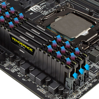 USCORSAIR 美商海盗船 复仇者LPX系列 DDR4 4000MHz 台式机内存 马甲条 白色 16GB