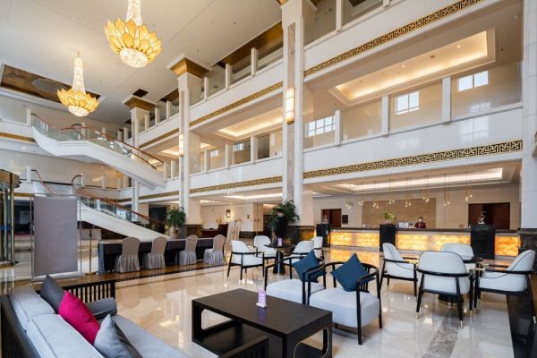 周末暑假中秋国庆不加价贵阳南天酒店3晚含早套餐