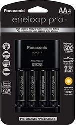 Panasonic 松下 Eneloop Panasonic K-KJ17KHCA4A 高级单节电池充电器组，带 4 节 AA pro 高容量镍氢充电电池，黑色，4 组