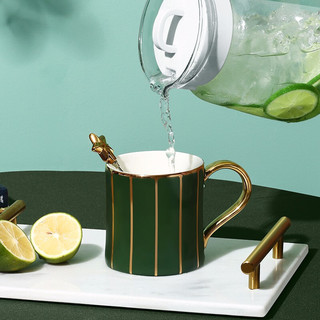 富光 追光者系列熙光马克杯 陶瓷杯鎏金创意咖啡杯牛奶杯水杯子 送勺 森木绿 420ML
