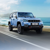 BAIC MOTOR 北京汽车 BJ40 23款 刀锋英雄版 2.0T 自动 四驱侠客版(前后电控锁) 柴油