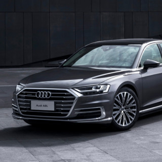 Audi 奥迪 A8 23款 A8L 60 TFSI quattro 尊贵型