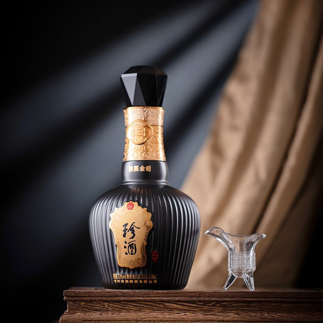 KWEICHOW ZHENJIU 珍酒黑金珍三十53%vol 酱香型白酒500ml*4瓶整