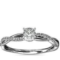 补贴购：Blue Nile 0.61克拉垫形钻石+小巧扭纹钻石订婚戒指