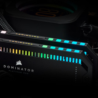 USCORSAIR 美商海盗船 统治者铂金 DDR5 5200MHz RGB 台式机内存 灯条 黑色 32GB 16GB*2