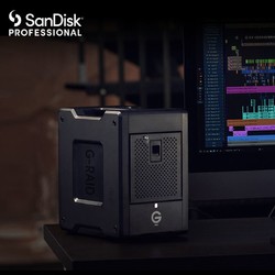 SanDisk professional 闪迪大师 32T桌面移动SSD固态硬盘 雷电3/Type-C/USB3.1 8盘位磁盘阵列菊链扩展 RAID 西部数据高端品牌