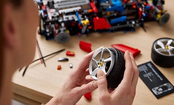 LEGO 乐高 Technic科技系列 42143 法拉利 Daytona SP3