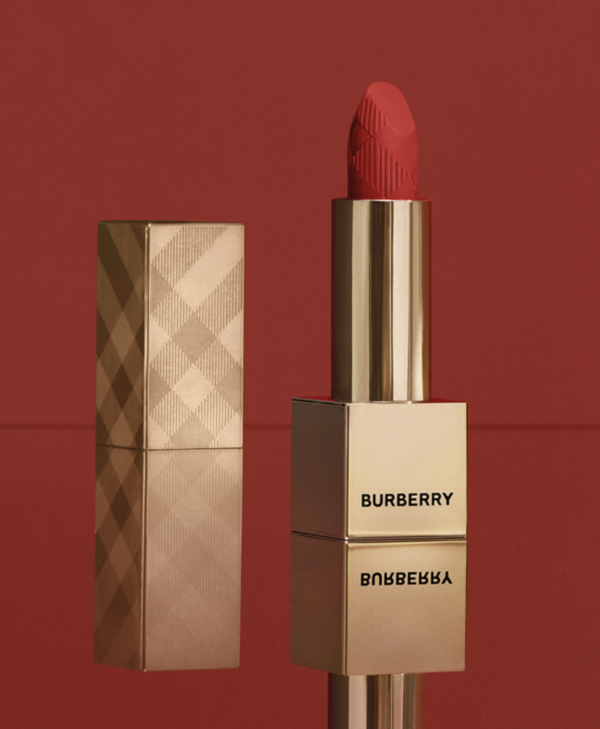 必看促销 | Burberry美妆助你轻松掌握秋日氛围感妆容！