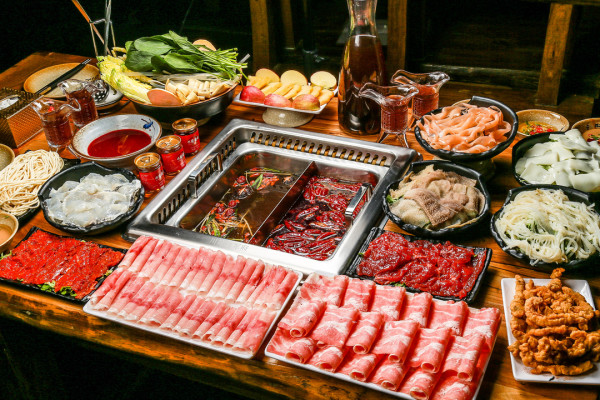 来约一场热辣的川味火锅!川辣将军府(北京总店)特惠4人套餐