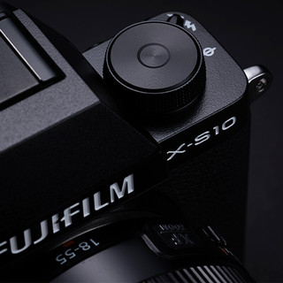 富士（FUJIFILM） xs10微单无反单电数码照相机x-s10五轴防抖vlog自拍美颜相机 单机身（不含镜头） 初级套装套餐一