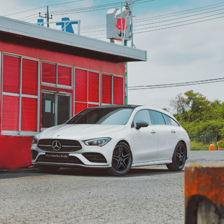 Mercedes-Benz 奔驰 CLA级 23款 CLA 200 五门猎跑车