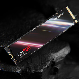 COLORFUL 七彩虹 CN700系列 NVMe M.2接口 固态硬盘（PCI-E4.0)