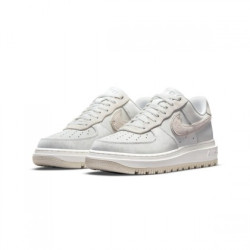 耐克运动板鞋_nike 耐克 air force 1 luxe summit white 男子运动板