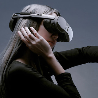 hTC 宏达电 VIVE XR 精英套装 VR一体机