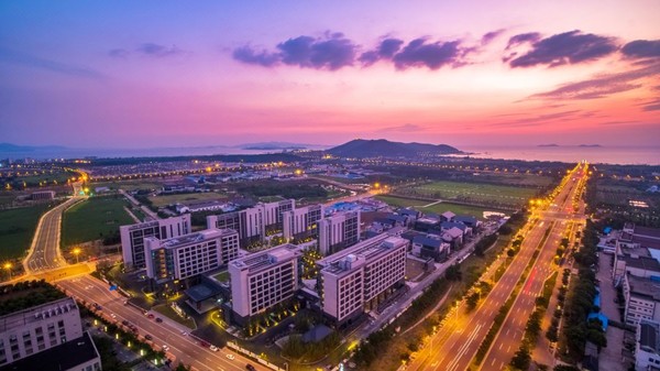 周末春节不加价！苏州太美香谷里酒店 园景大床房1晚套餐（含双早+渔洋山门票）