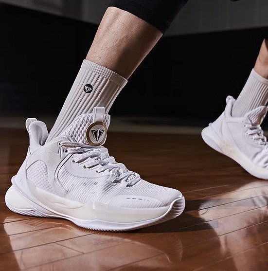 学生党看过来!组织诚心推荐200-300元平价实战篮球鞋!可闭眼入~_篮球