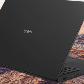 LG 乐金 gram 16 2023款 十三代酷睿版 16.0英寸 轻薄本 黑色（酷睿i7-1360P、RTX 3050 4G、32GB、1TB SSD、2K、IPS、144Hz、16Z90R-E.CD78C）