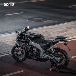 aprilia 阿普利亚 GPR250R 摩托车 仿赛