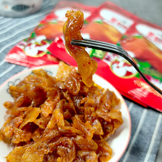 余同乐北京烤鸭辣条鱼香肉丝网红同款小零食儿时怀旧小吃麻辣豆干