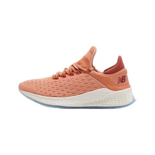 new balance Fresh Foam Lazr v2 Hypoknit 女子跑鞋 WLZHKLC2 浅橘 36