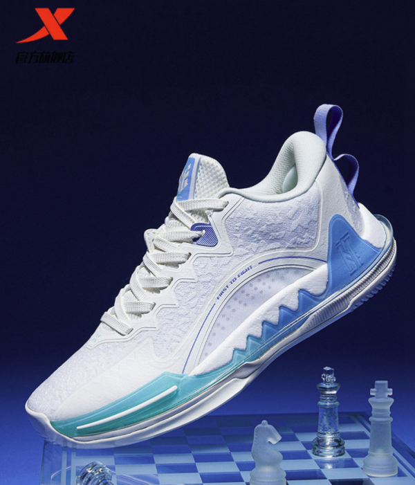 签名鞋的配置,团队鞋的价格 特步近战一代 能否成为你的口粮好鞋