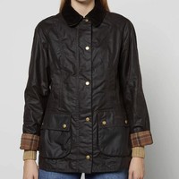 Barbour 巴伯尔 Beadnell 女士蜡质夹克