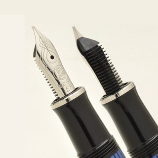 Pelikan 百利金 钢笔 卓越系列 M405 蓝杆白夹 EF尖 单支礼盒装
